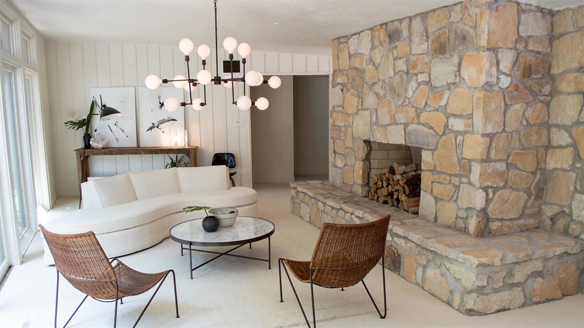 Midcentury Mess Makeover Restored By The Fords Watch Hgtv